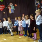 dzieci spiewają piosenkę 6.jpg